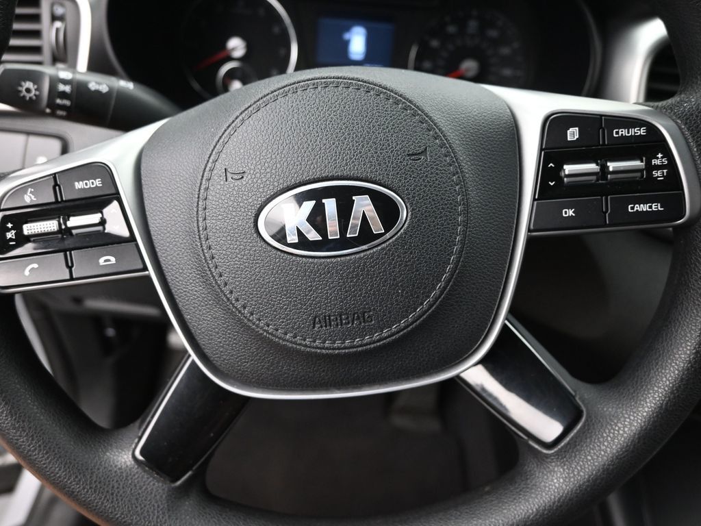 2019 Kia Sorento LX photo 12