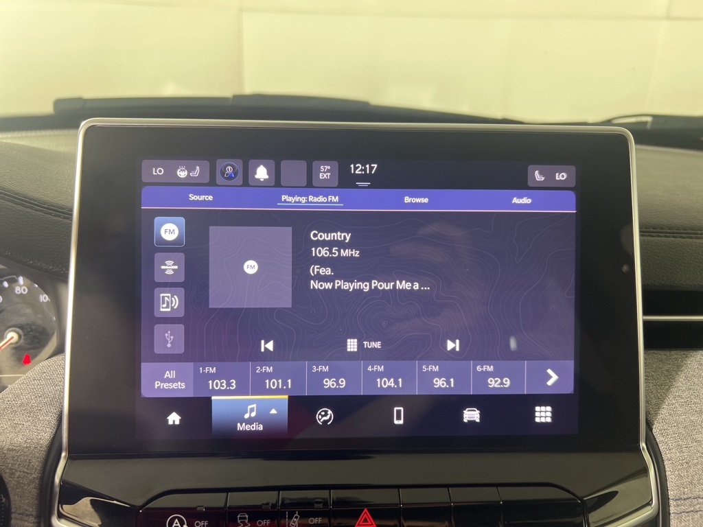 2022 Jeep Compass North Edition Latitude photo 16