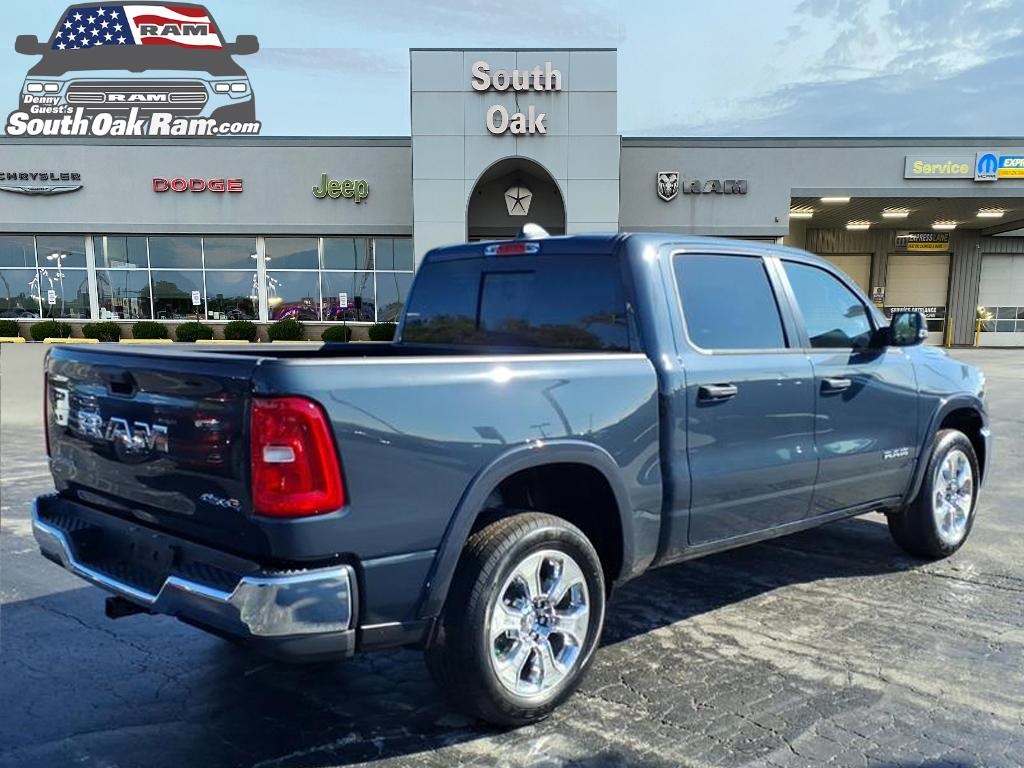 2025 Ram 1500 Big Horn Lone Star photo 3