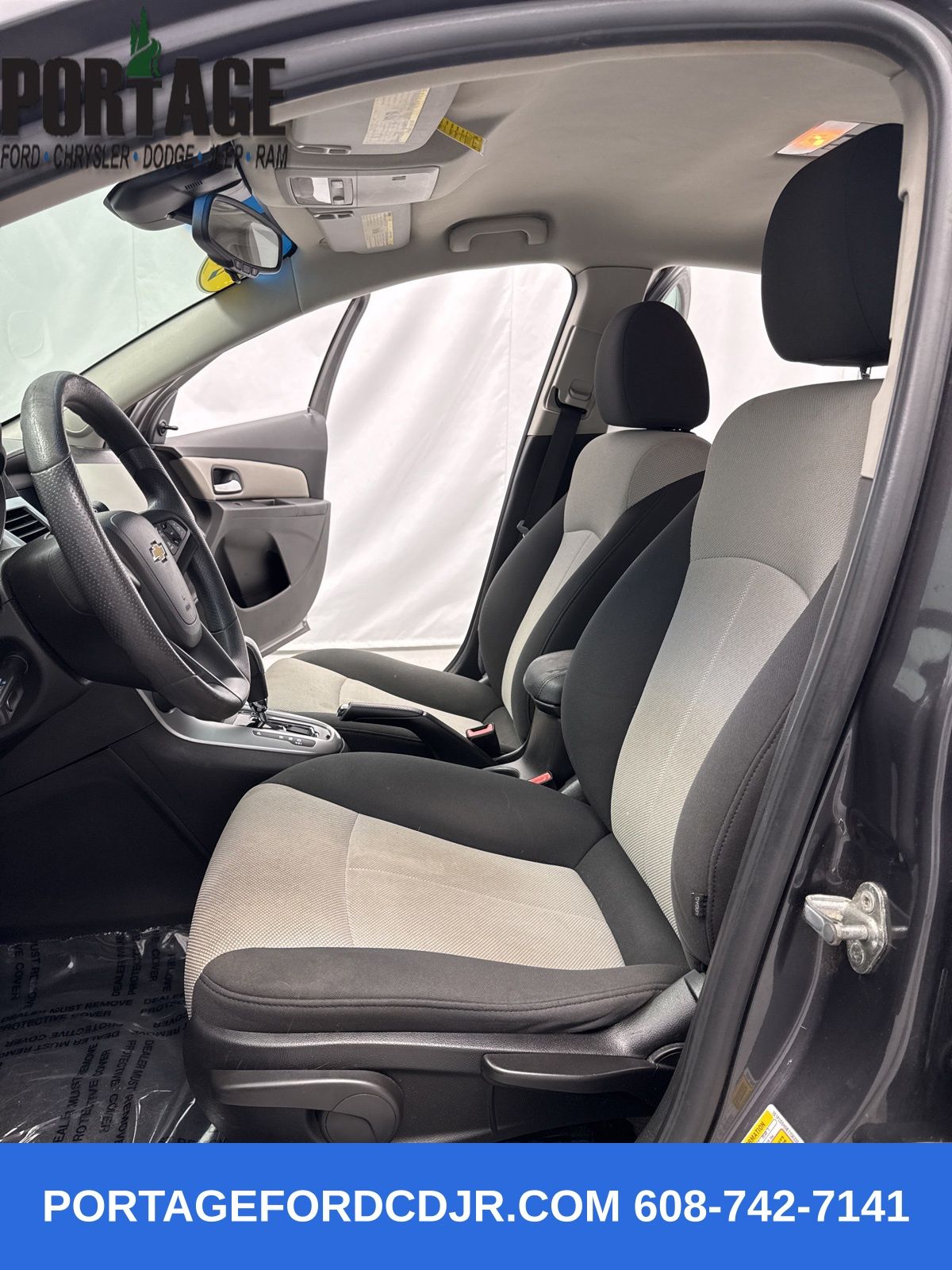 2011 Chevrolet Cruze LS photo 8