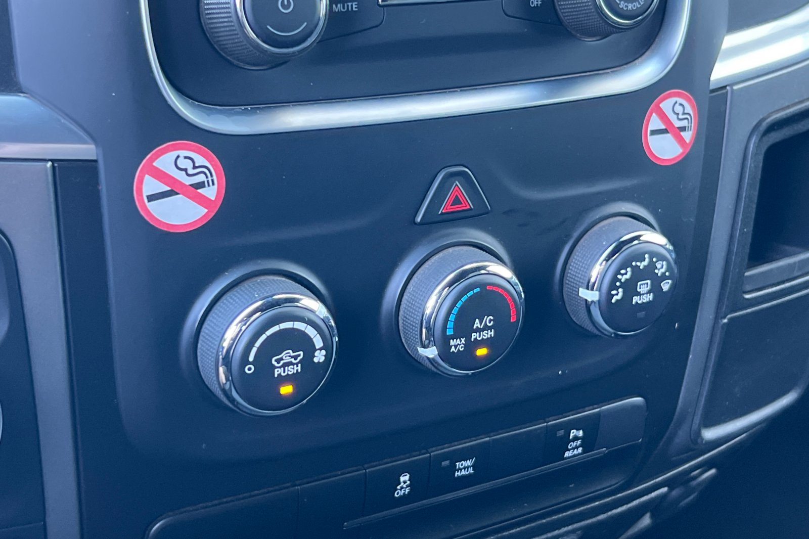 2024 Ram 1500 Classic Warlock photo 15