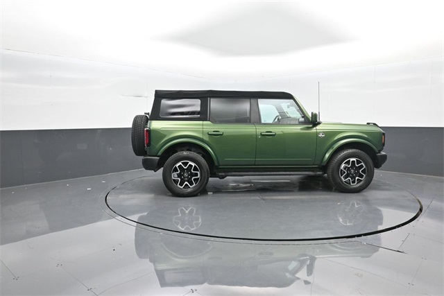 2022 Ford Bronco Outer Banks photo 5