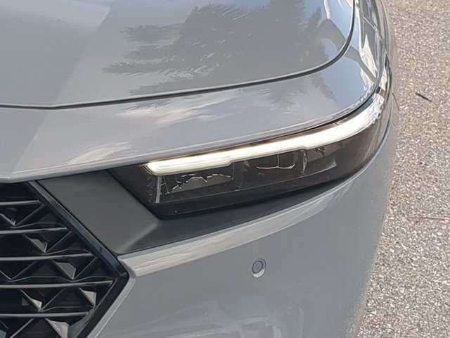 2025 Honda Accord Hybrid EX-L photo 9