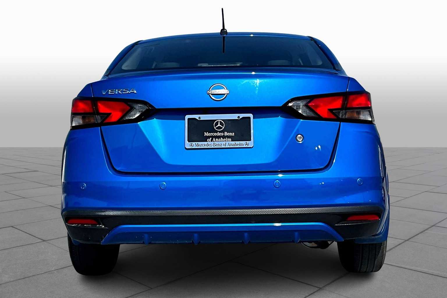 2024 Nissan Versa S photo 4