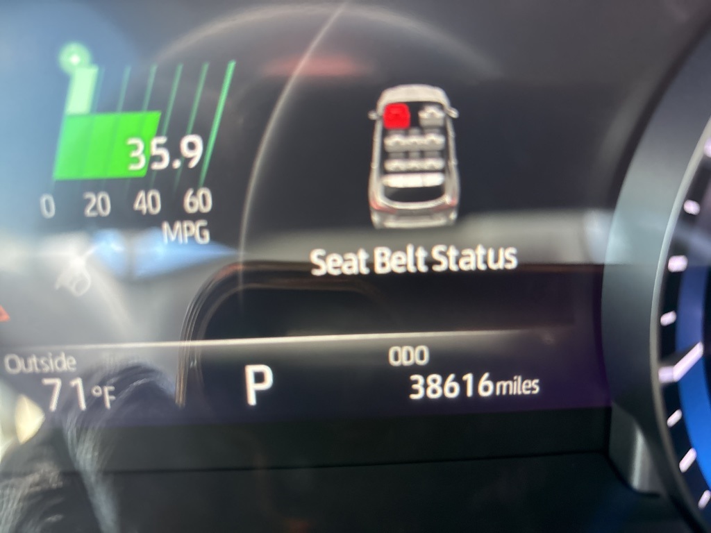 2023 Toyota Highlander Hybrid XLE photo 4