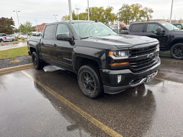 Used 2017 Chevrolet Silverado 1500 LT Z71 with VIN 3GCUKREC3HG102340 for sale in Apple Valley, Minnesota