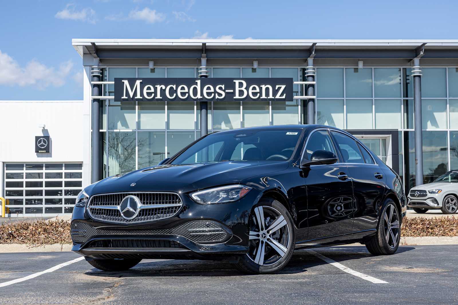 2025 Mercedes-Benz C-Class Sedan C 300's photo