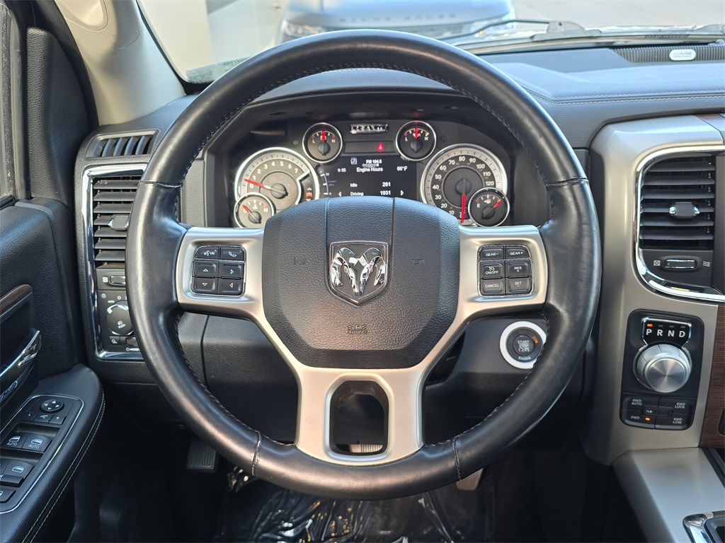 2015 Ram 1500 Laramie photo 11