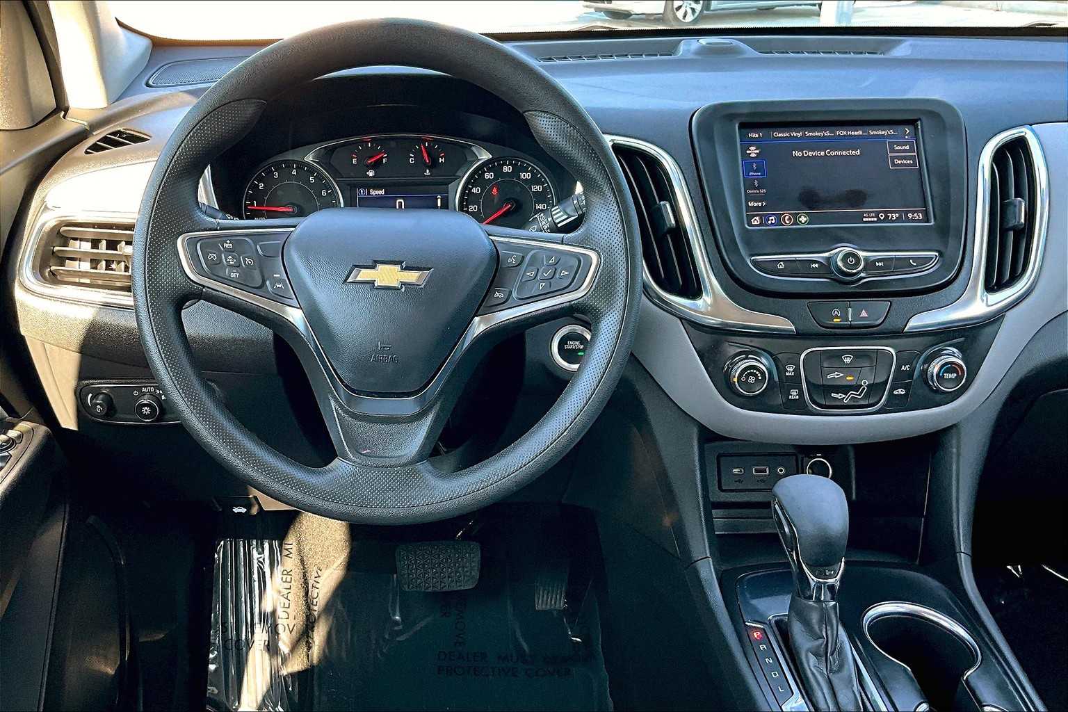 2024 Chevrolet Equinox LS photo 4