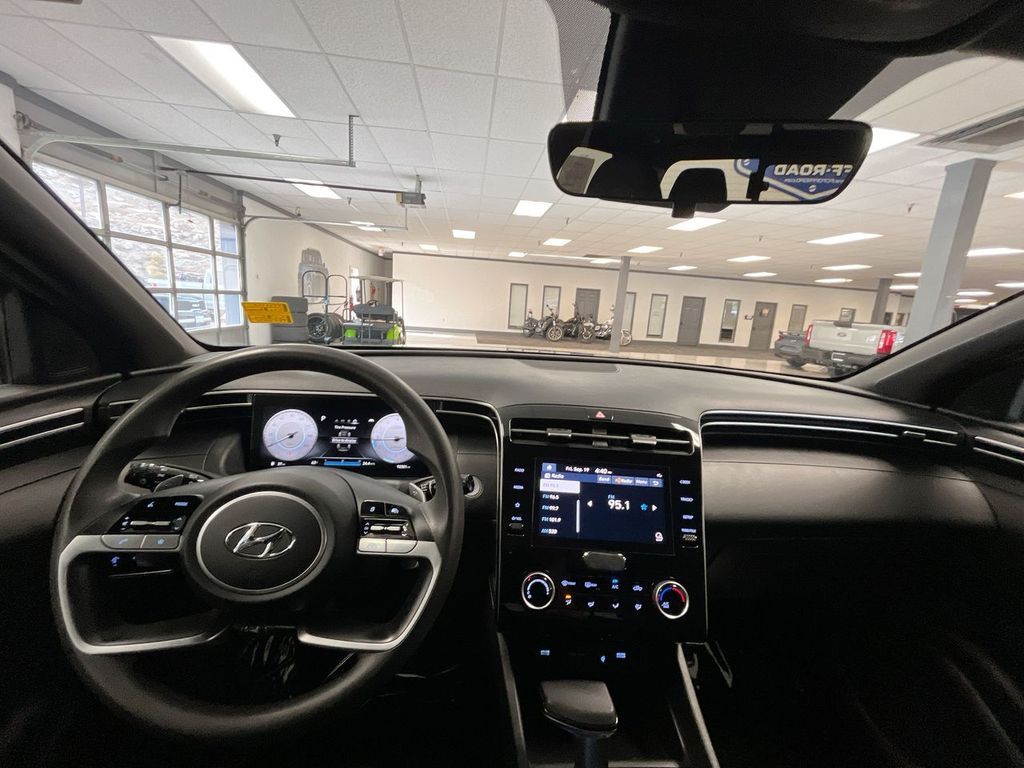 2023 Hyundai Santa Cruz SEL photo 6