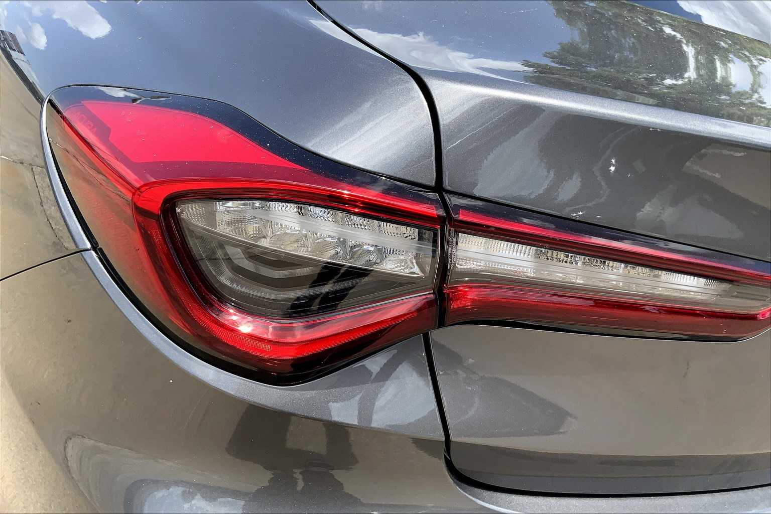 2025 Acura TLX Technology photo 14