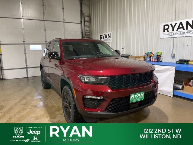 2025 Jeep Grand Cherokee Limited's photo
