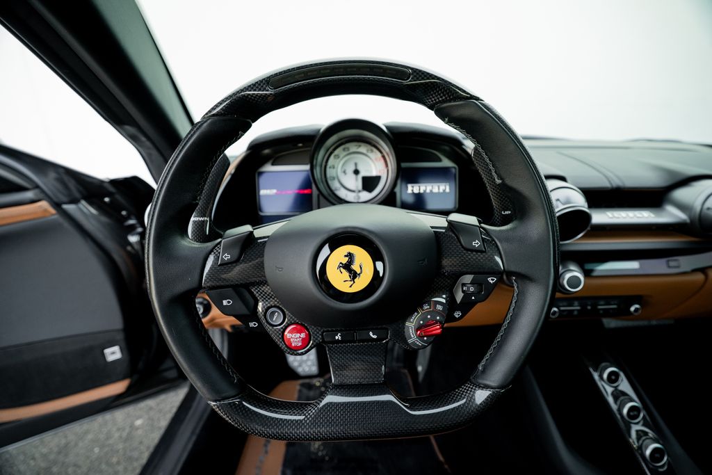 2018 Ferrari 812 Superfast photo 7