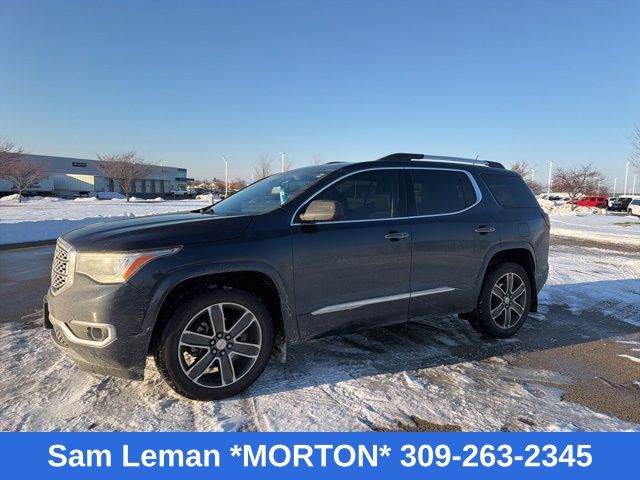 2019 GMC Acadia Denali's photo