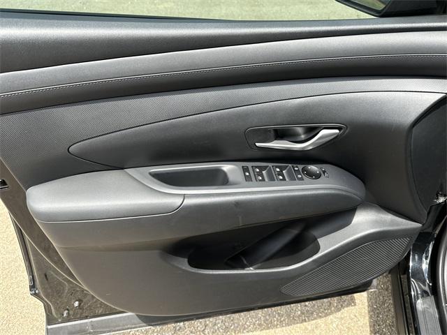 2025 Hyundai Tucson SEL photo 9