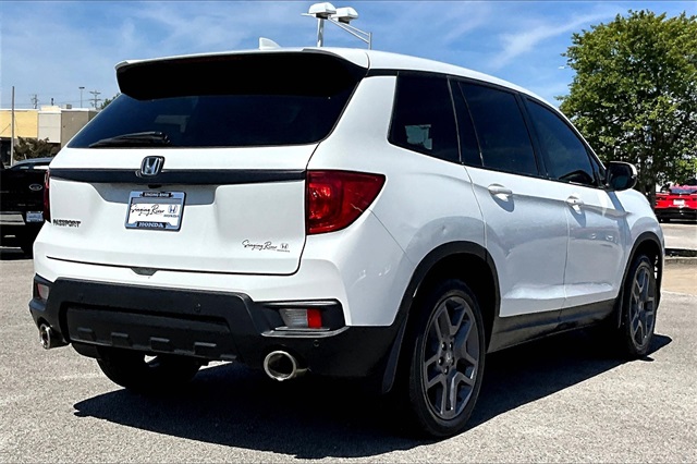 2022 Honda Passport EX-L photo 2