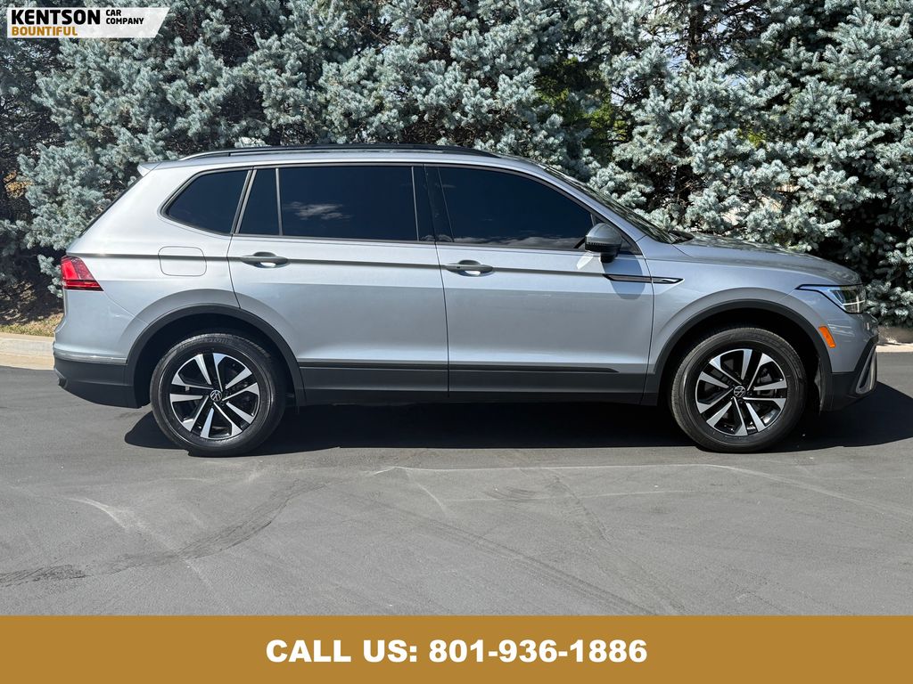 2023 Volkswagen Tiguan S photo 10