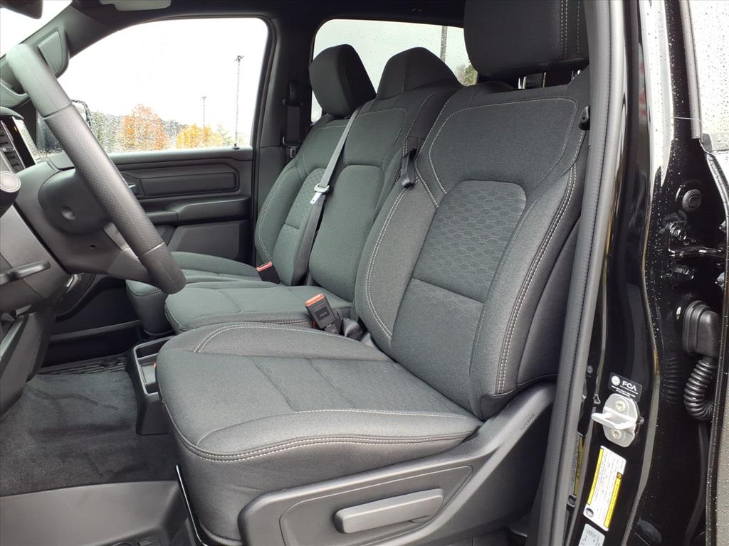 2026 Ram 1500 Warlock photo 4