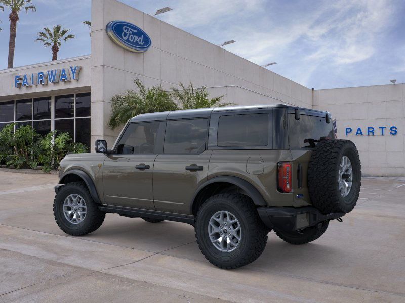 2025 Ford Bronco Badlands photo 3