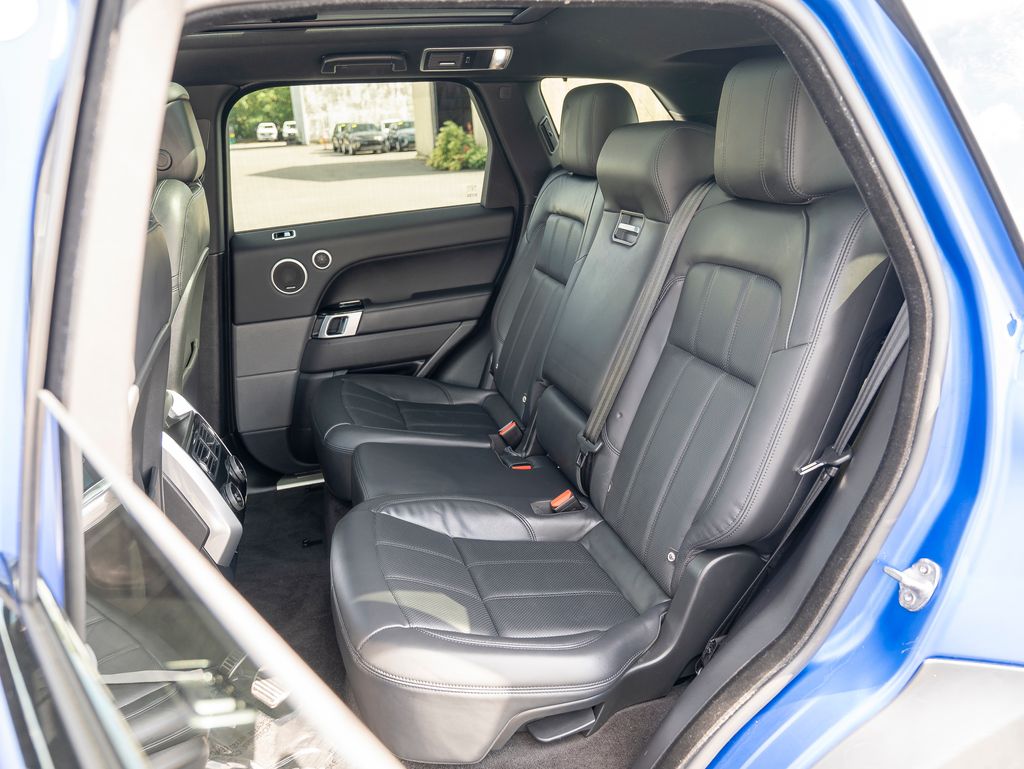 2022 Land Rover Range Rover Sport HSE Silver Edition photo 30