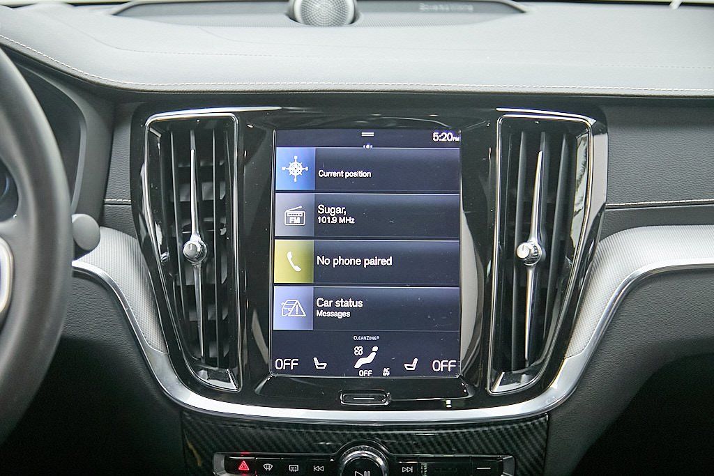 2022 VOLVO S60 - Image 27