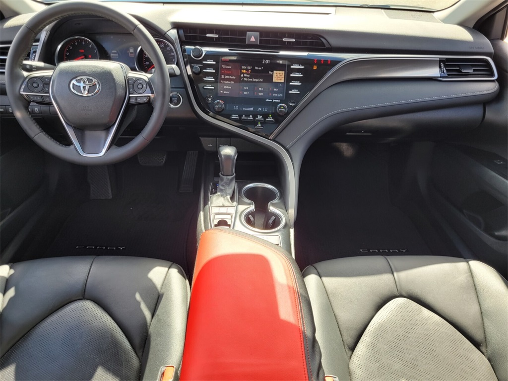 2020 Toyota Camry XSE photo 8