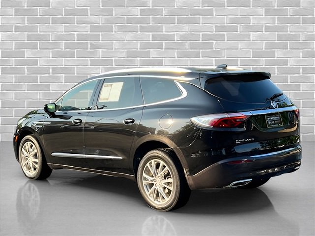 2023 Buick Enclave Premium photo 3
