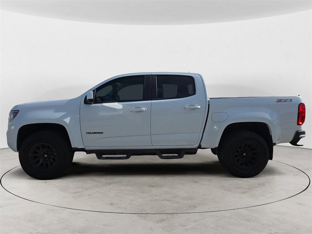 2018 Chevrolet Colorado Z71 photo 2