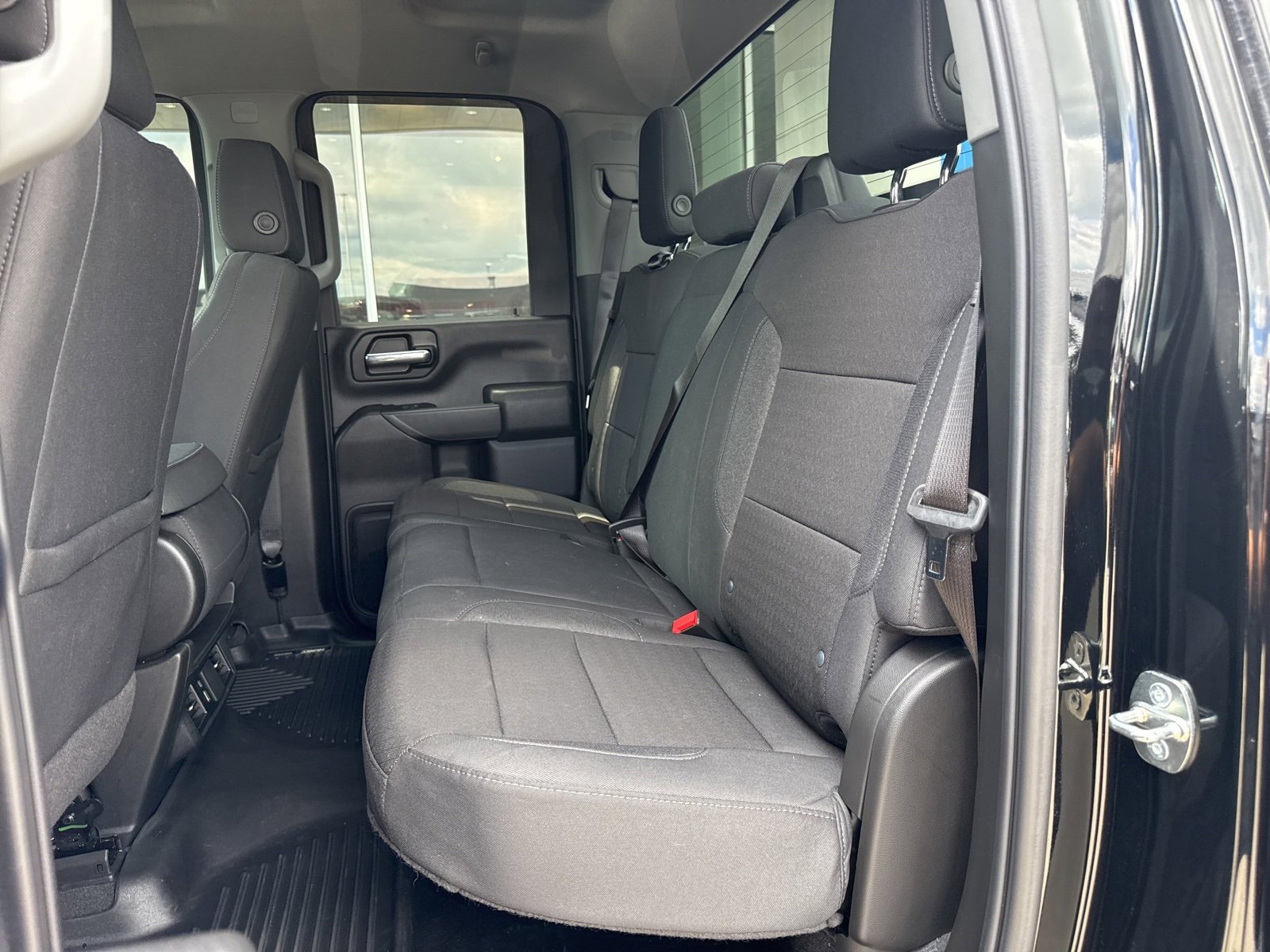 2024 Chevrolet Silverado 2500HD Custom photo 15
