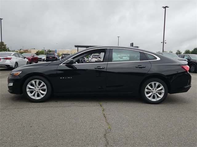 2022 Chevrolet Malibu 1LT photo 4