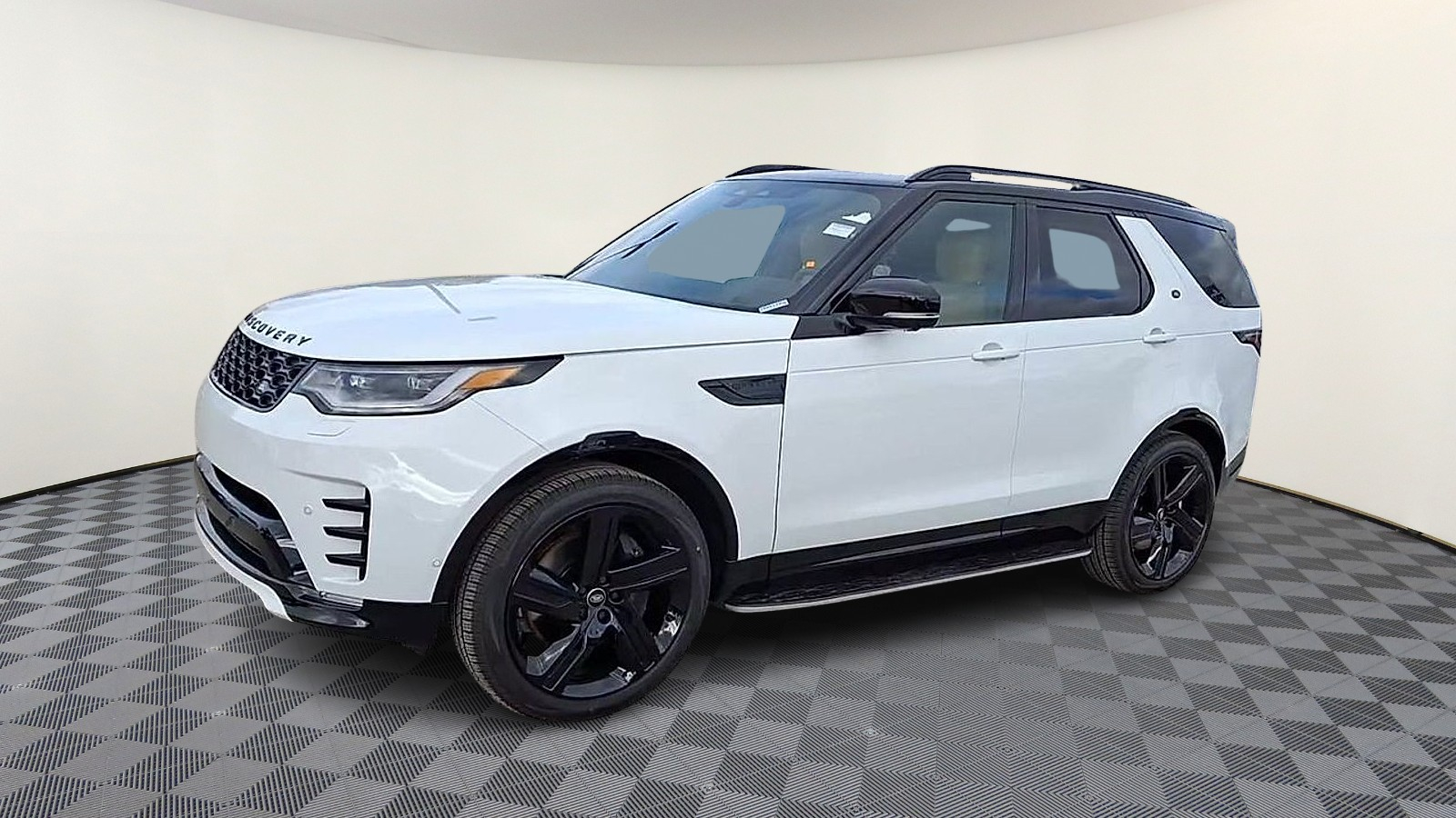 2025 Land Rover Discovery P360 Dynamic SE photo 4