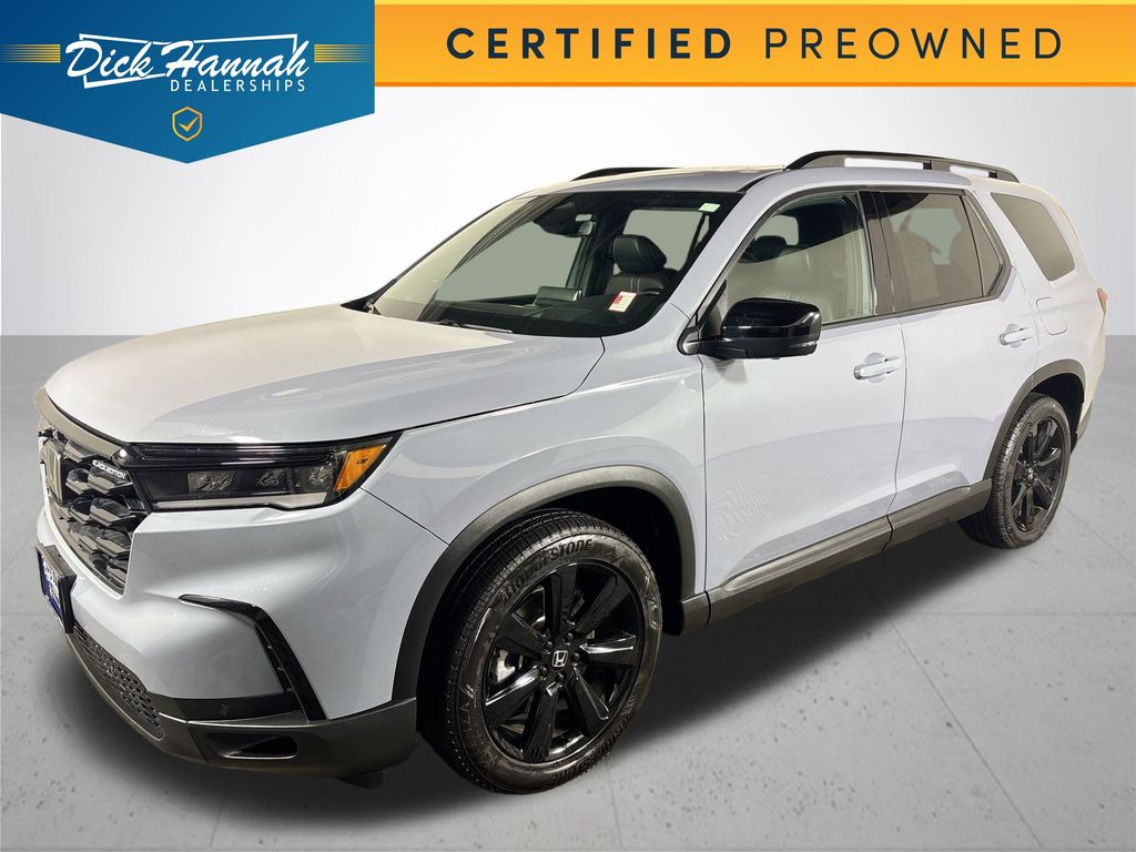 2025 Honda Pilot Black Edition's photo