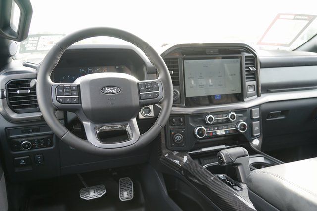 2025 FORD F-150 - Image 31