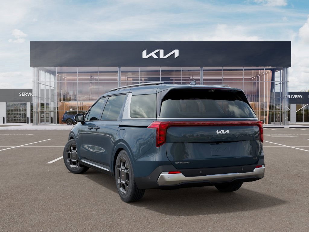2025 Kia Carnival SX photo 4