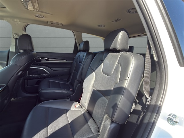 2025 Kia Telluride S photo 12