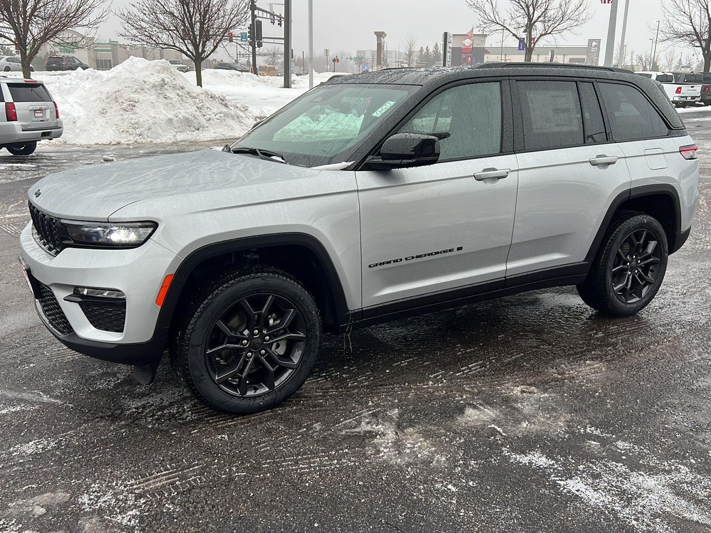 2025 Jeep Grand Cherokee Limited's photo