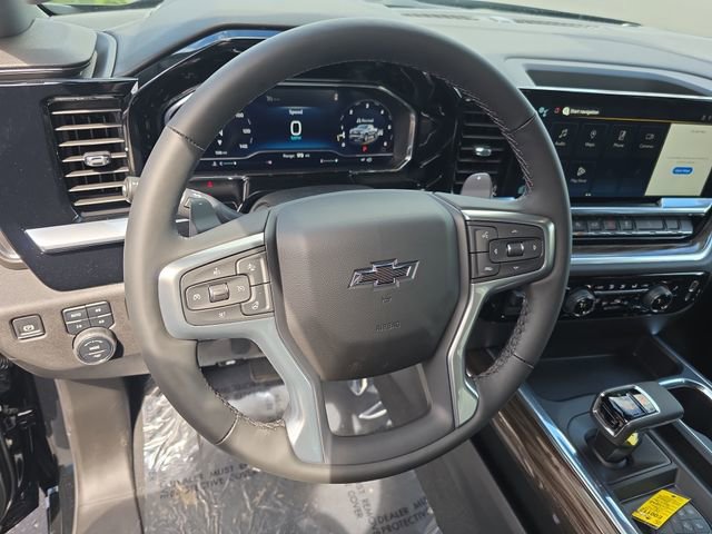 2025 Chevrolet Silverado 1500 RST photo 12