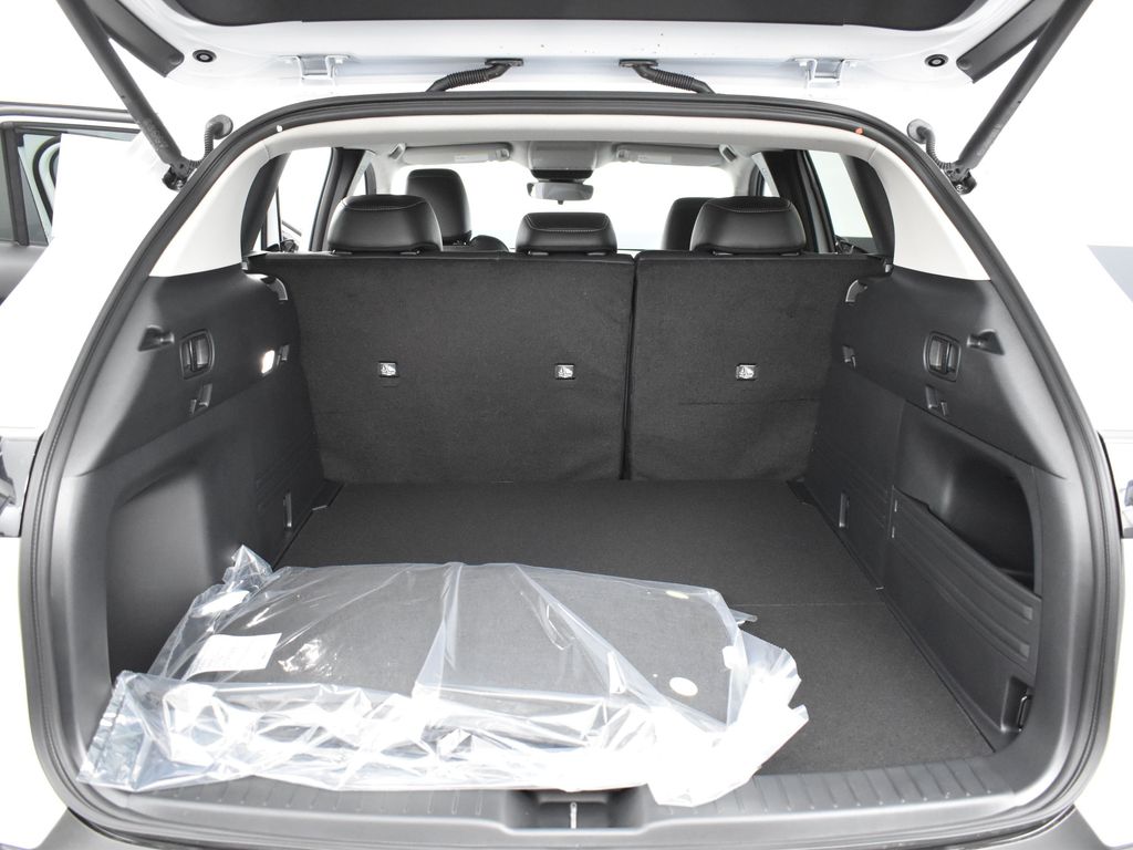 2025 Mazda CX-50 Preferred photo 21