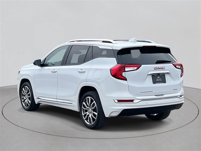 2023 Gmc Terrain Denali photo 3