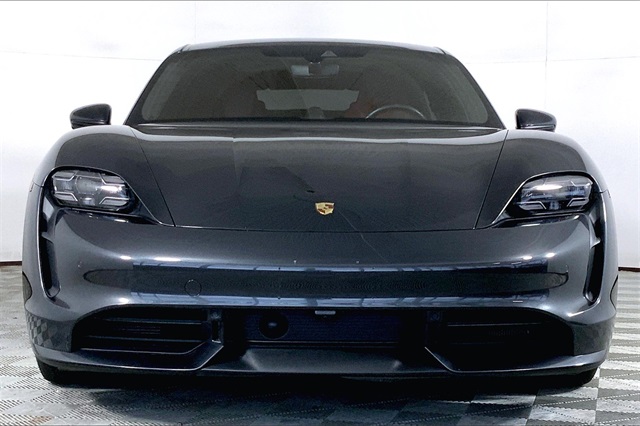 2020 Porsche Taycan Turbo photo 6