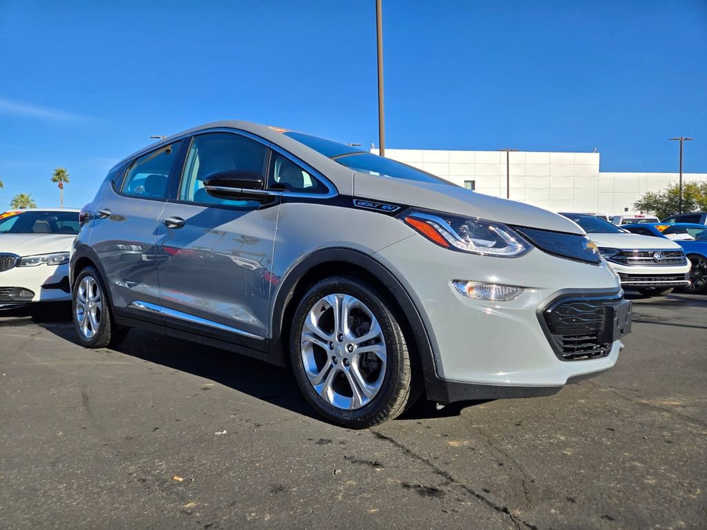 2021 Chevrolet Bolt EV LT's photo