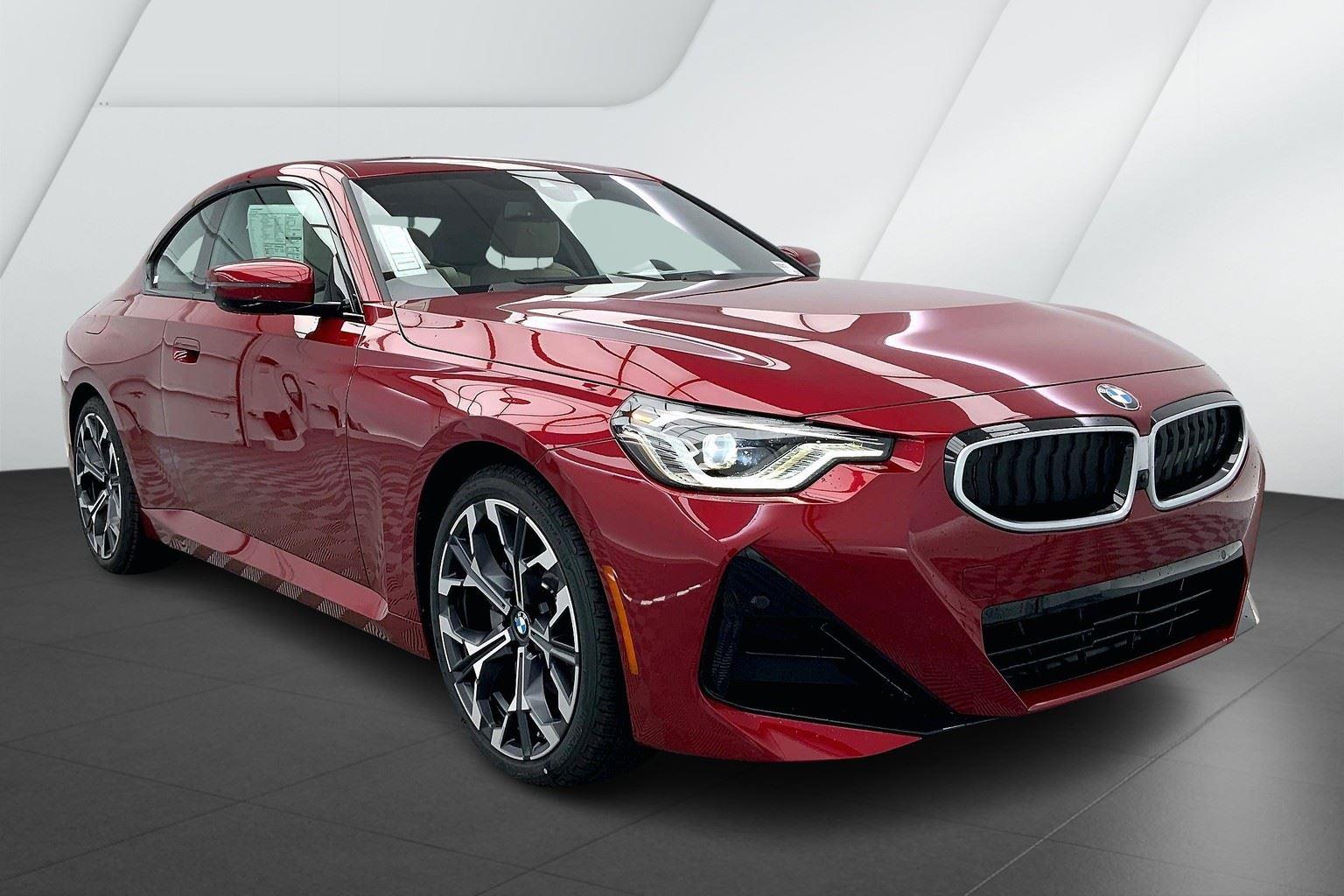 2025 Bmw 230i xDrive photo 2