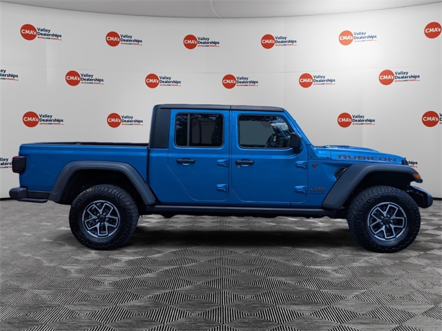 2024 Jeep Gladiator Rubicon photo 2