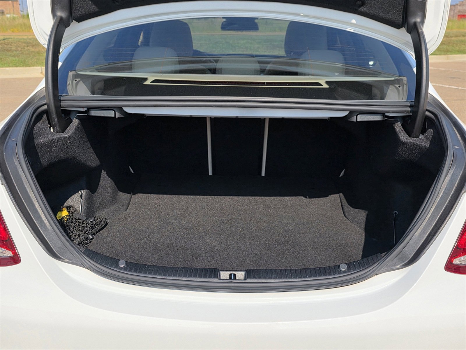 2016 Mercedes Benz C 300 photo 24