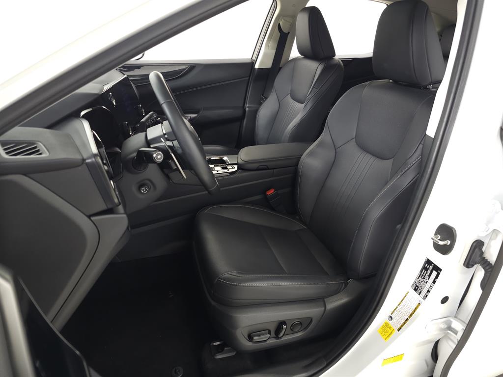 2024 Lexus NX 250 Premium photo 17