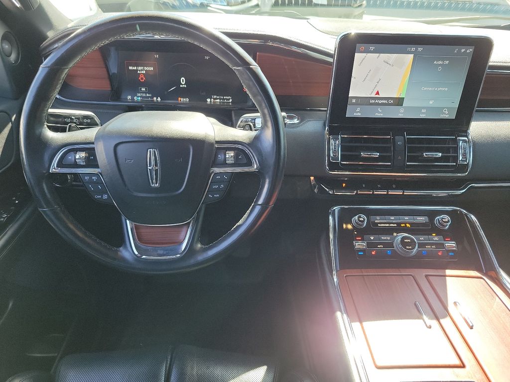 2021 Lincoln Navigator Reserve photo 2