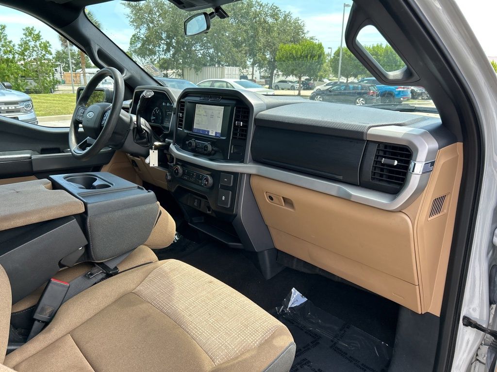2023 Ford F-150 XLT photo 35