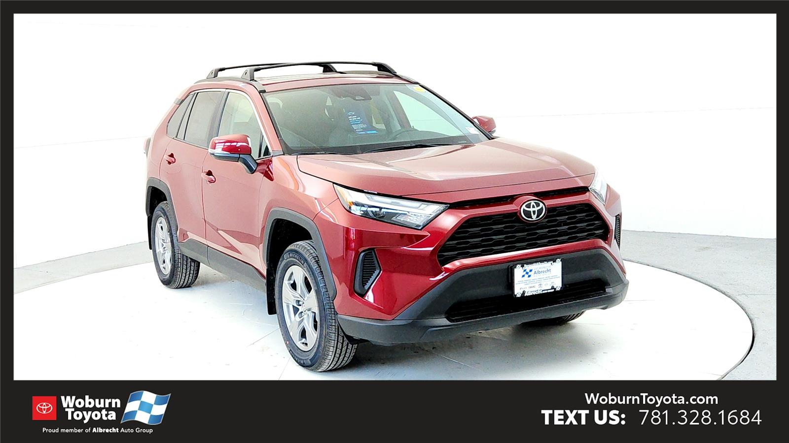 2025 Toyota RAV4 XLE's photo
