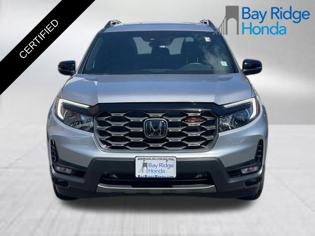 2022 Honda Passport TrailSport photo 2