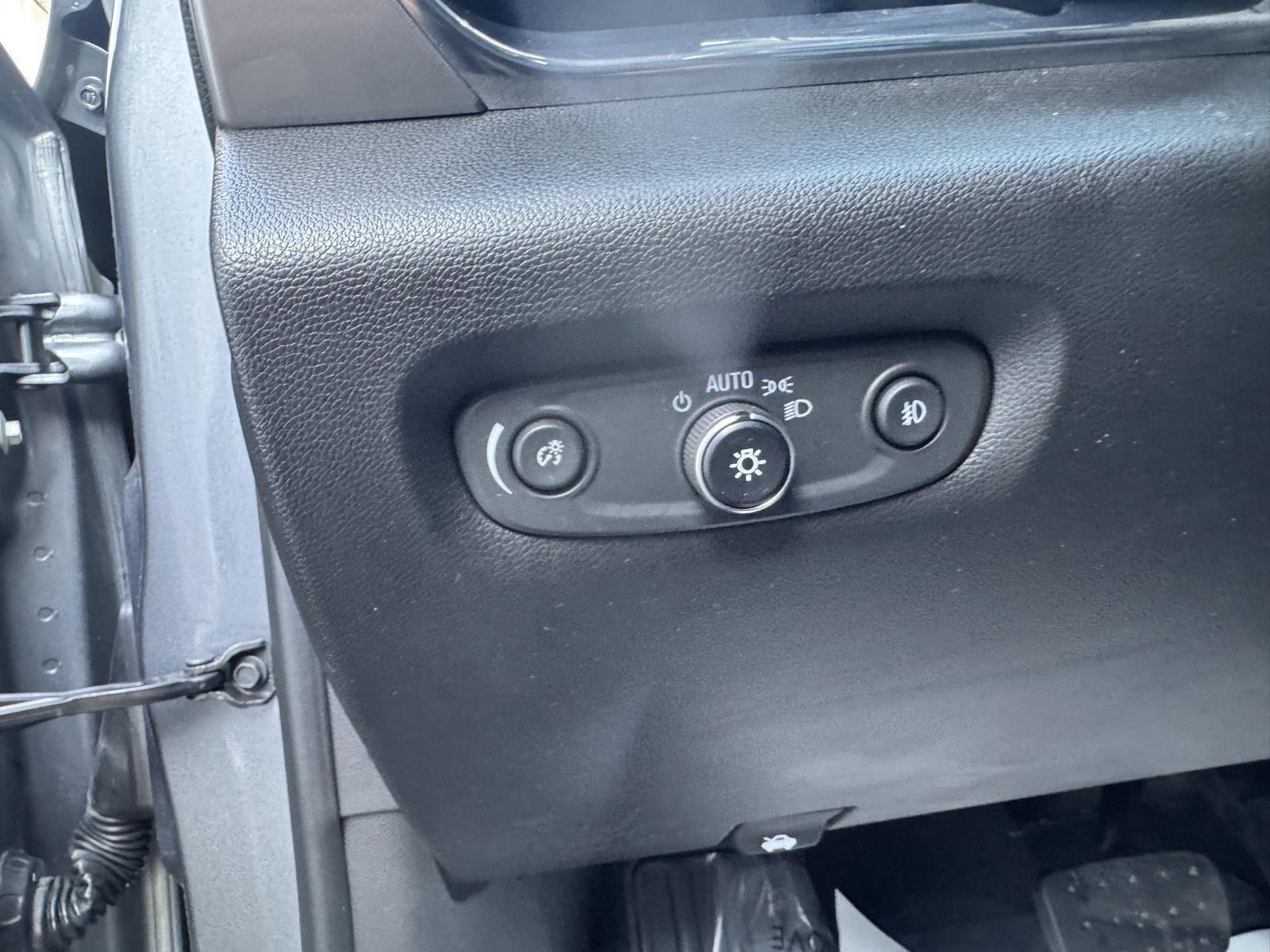 2018 Chevrolet Traverse Cloth photo 11